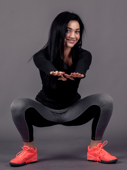 Reebok Women's Regular fit T-Shirt And Hosiery Grey Track Pant
